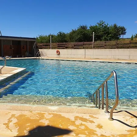 Acogedor En Margas - Wifi - Acceso Privado - Aventura, Esqui Y Golf Lejlighed