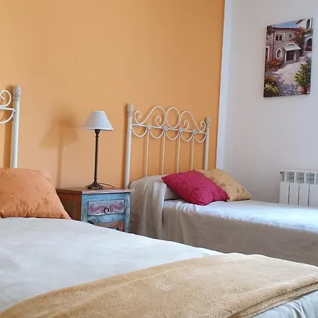 Acogedor En Margas - Wifi - Acceso Privado - Aventura, Esqui Y Golf Lejlighed