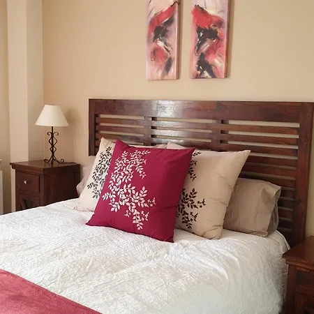 Acogedor En Margas - Wifi - Acceso Privado - Aventura, Esqui Y Golf Sabiñánigo